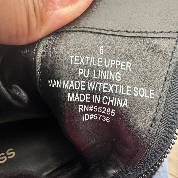 Express Womens Black Suede Ankle Booties Size 6 - Picture 4 of 9